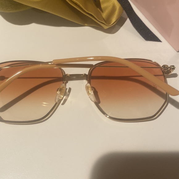 Gucci sunglasses